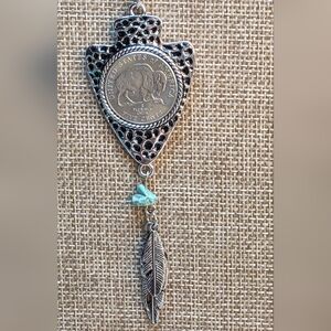 SouthWest Buffalo Nickel Arrowhead Necklace Silver Plated